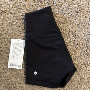 Lululemon Wunder Train HR Short 4” *Contour Fit